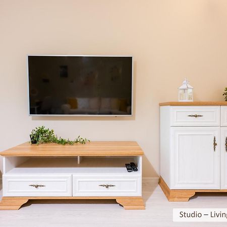 Super Central Stylish Suite & Studio With Shared Terrace By Flat Mаnager Sofia Eksteriør bilde