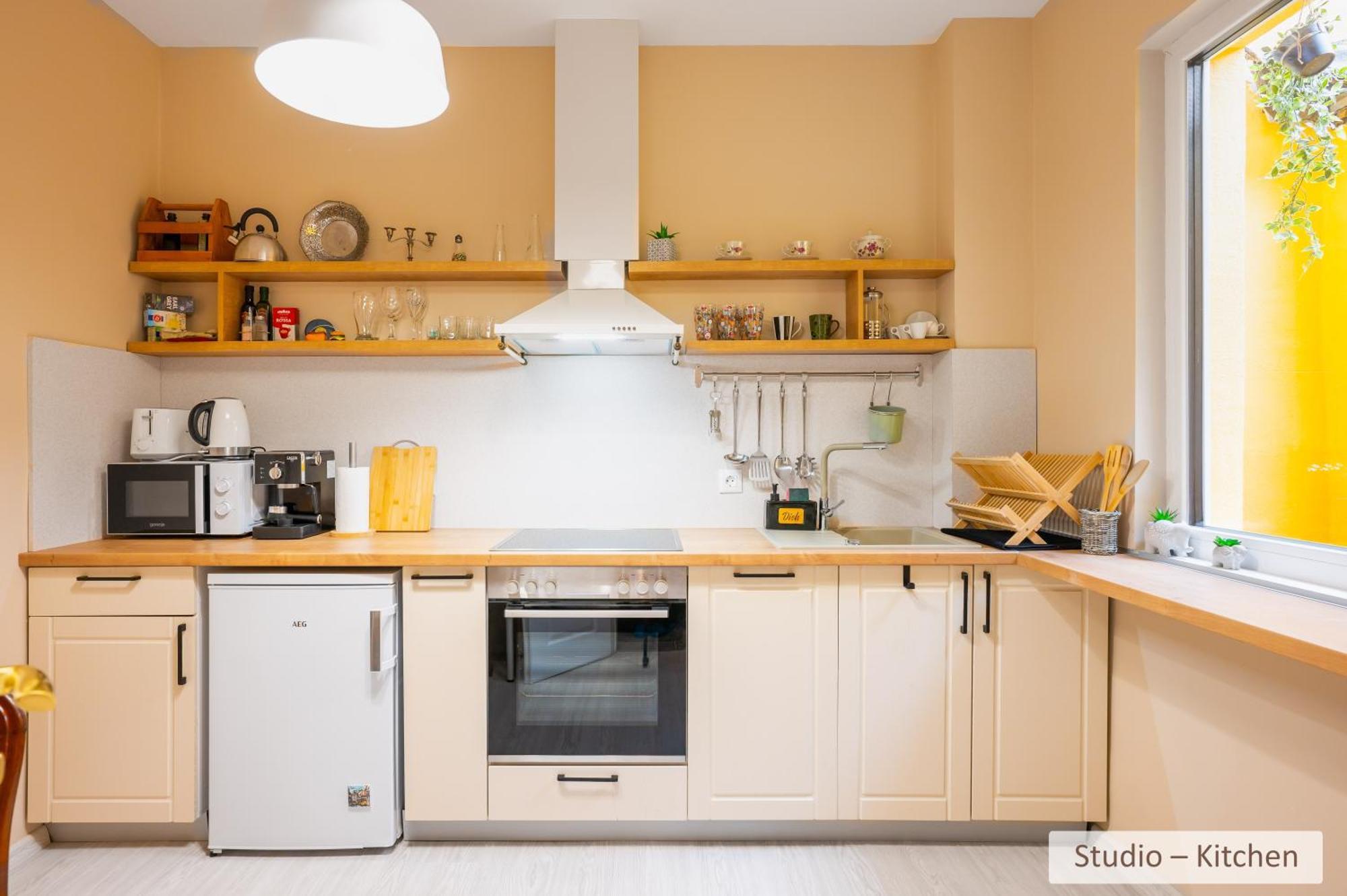 Super Central Stylish Suite & Studio With Shared Terrace By Flat Mаnager Sofia Eksteriør bilde